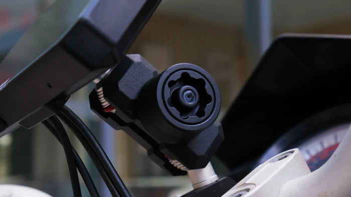 INNOVV anti-theft knob lock core close-up for N2 display connecting arm mount