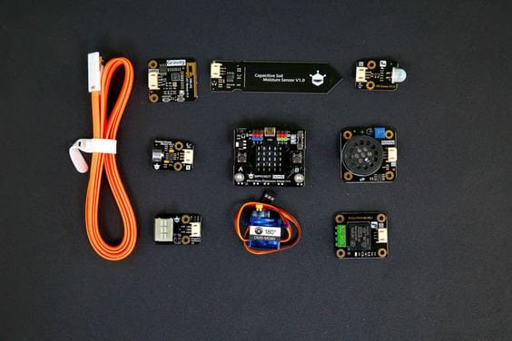 Gravity: IoT Starter Kit for micro:bit [Discontinued] by DFRobot - The Pi Hut