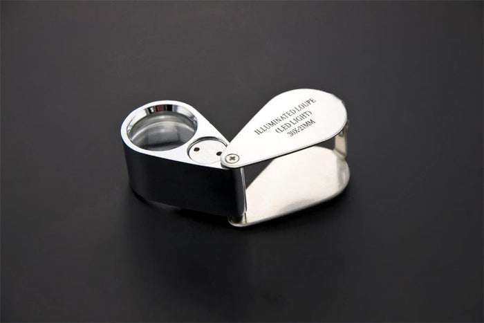 Mini Illuminated Loupe 30X / Magnifier with LED Lights by The Pi Hut - The Pi Hut