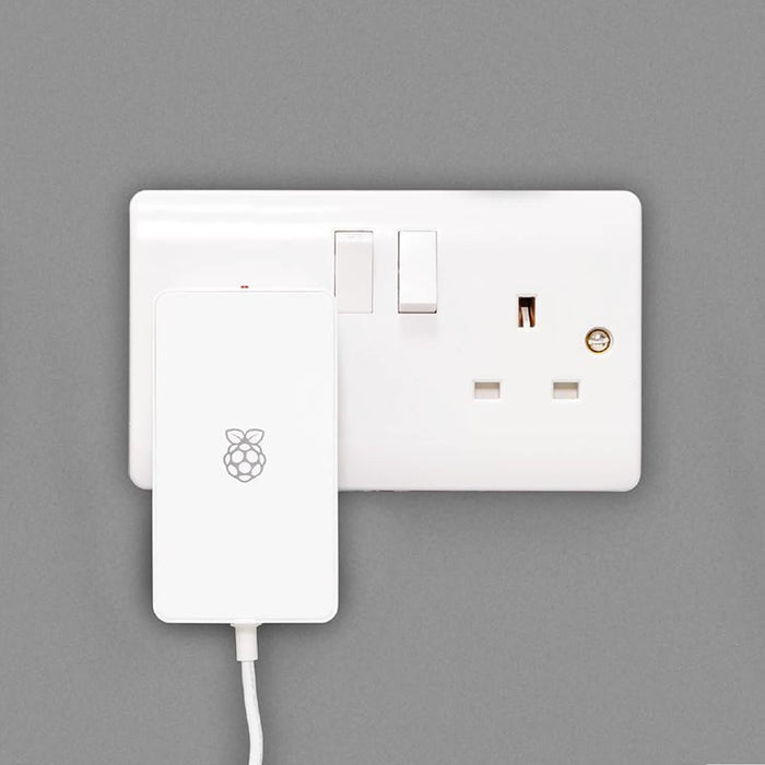 Raspberry Pi Build HAT Power Supply by Raspberry Pi - The Pi Hut